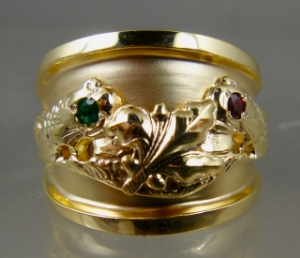 Picture of US Navy Submarine Dolphin Supply Officer Ring